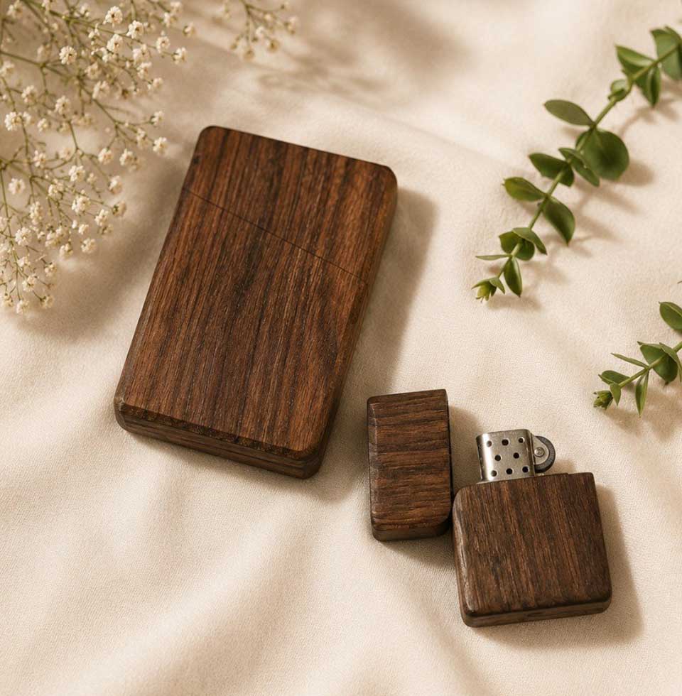 پک هدیه میراث؛ کادوی چوبی حکاکی‌شده برای مردان