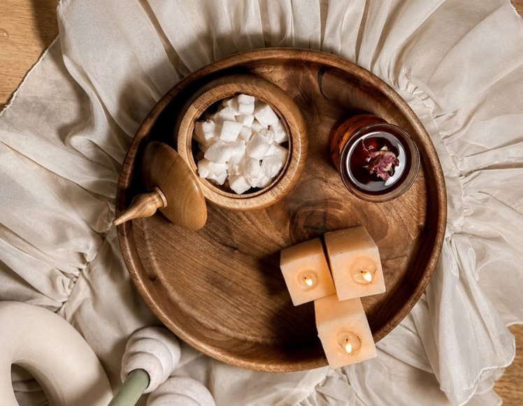 ظروف چوبی؛ راز گرمی و اصالت در دکوراسیون آشپزخانه مدرن